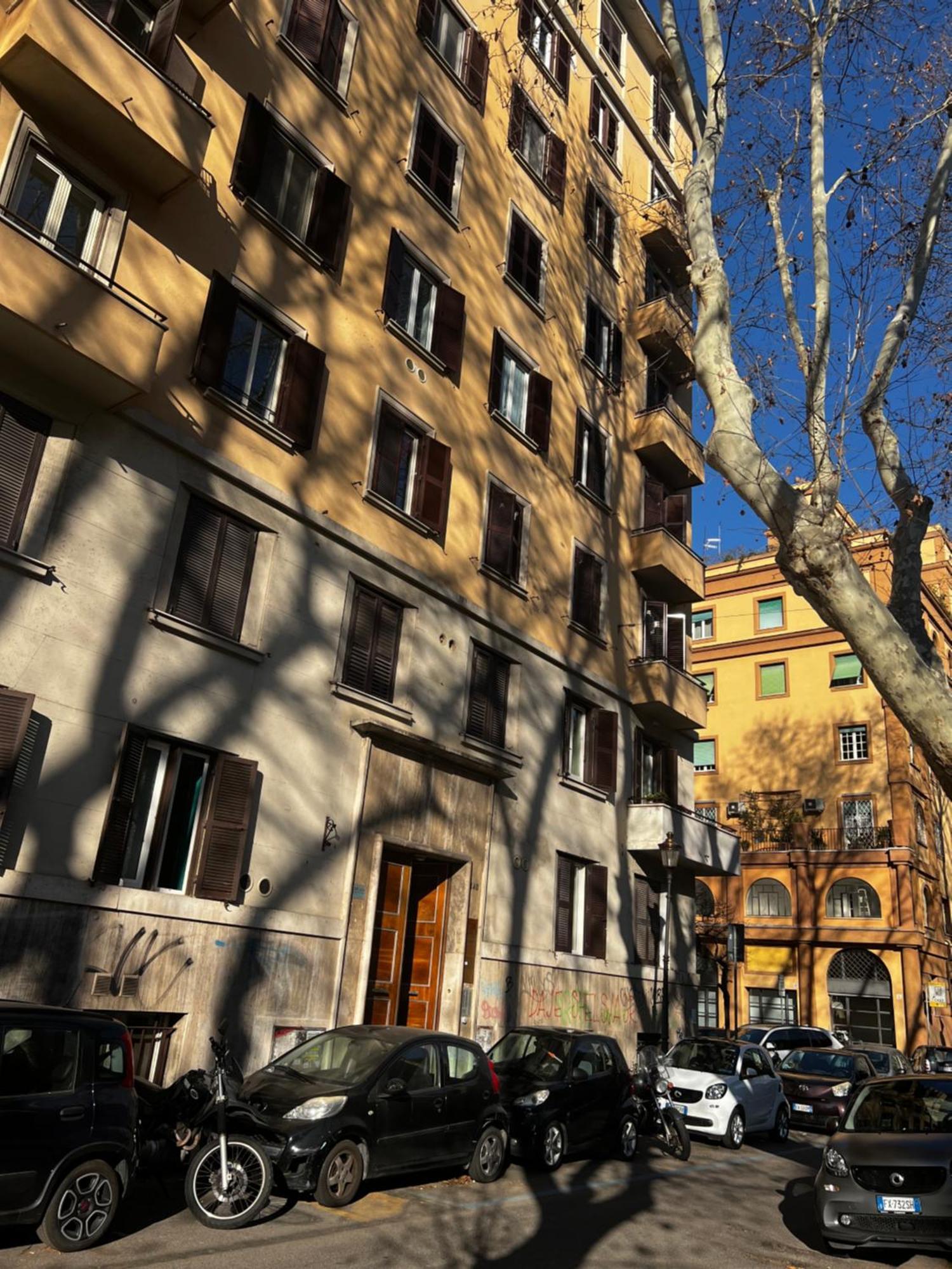 Modern Apartment Near The Vatican — Photos 1